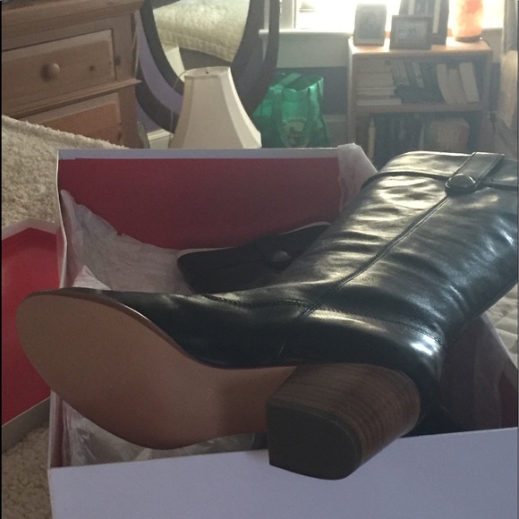 Coach leather boots - Picture 2 of 3